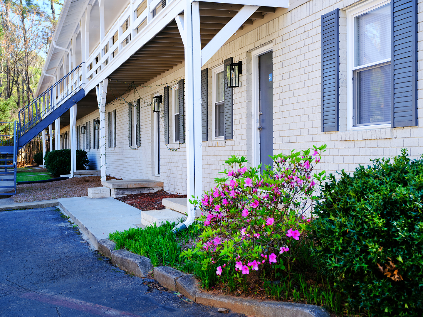 another view of the Midwood Chestnut property